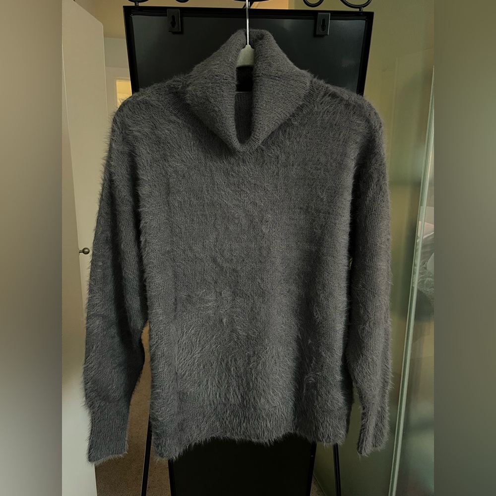 Women’s Fuzzy Gray Sweater